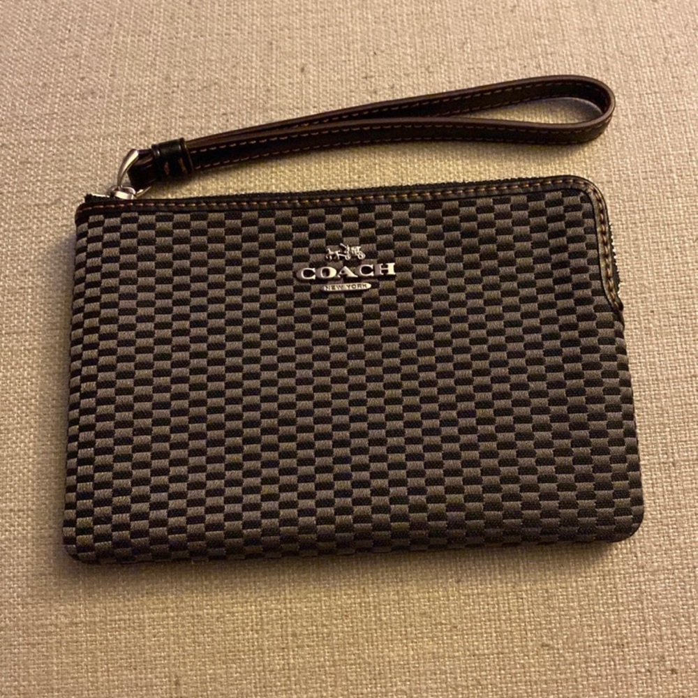 Coach zip around wristlet